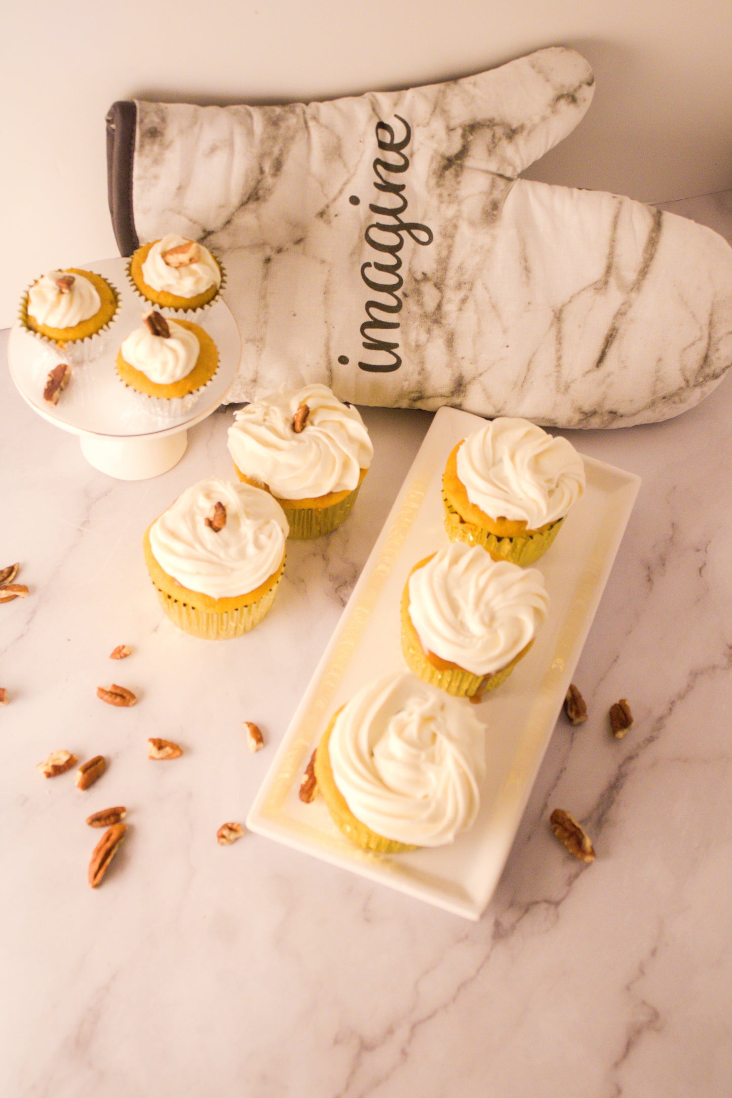 Maple Pecan Cupcakes [Semi-Exclusive] - Set 5